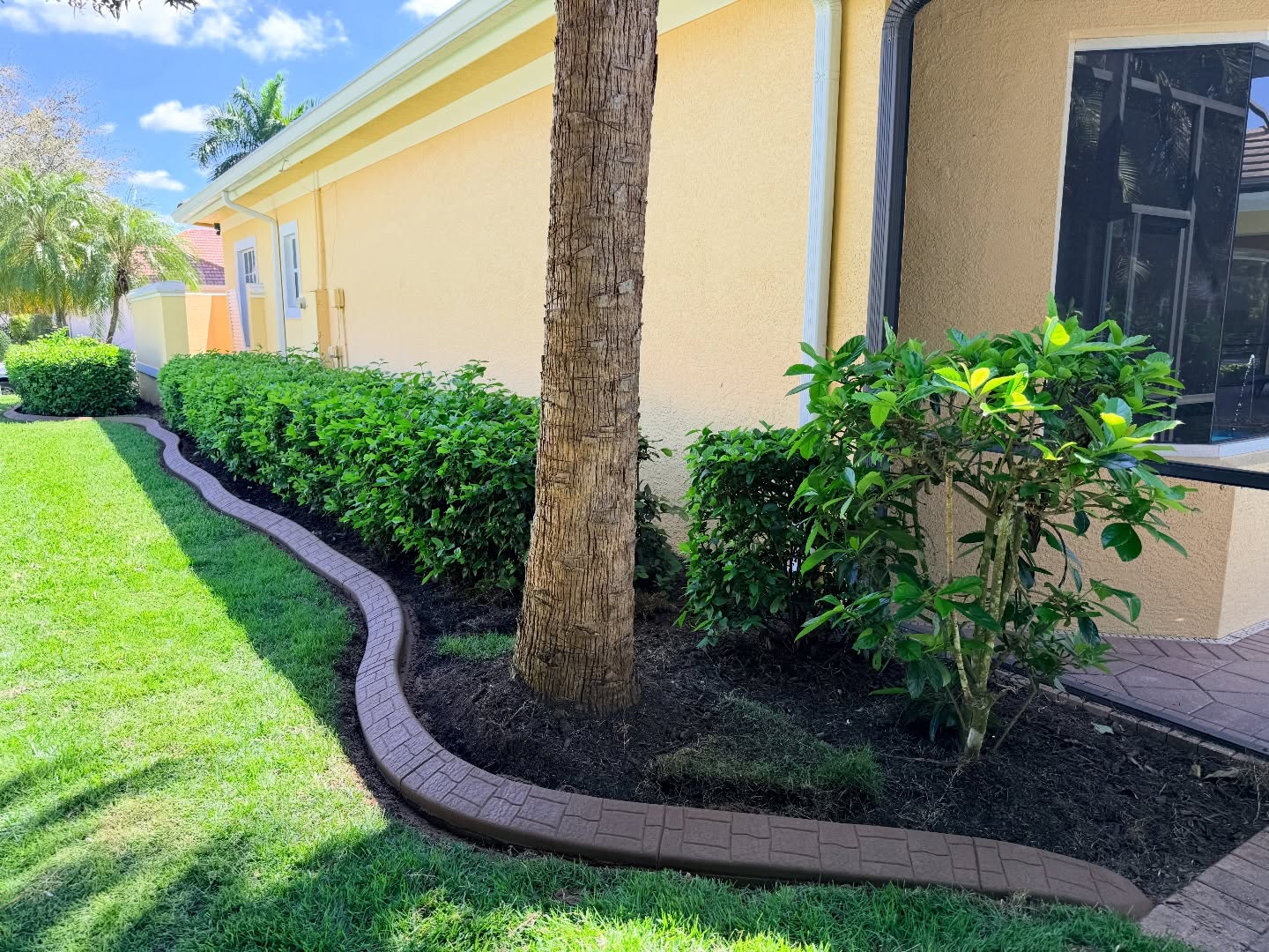 Cement Edging Cape Coral Fort Myers Estero Bonita Springs